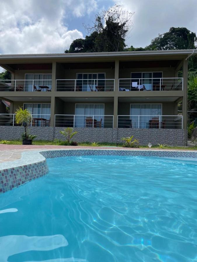 Auguste Holiday Residence Anse Etoile エクステリア 写真