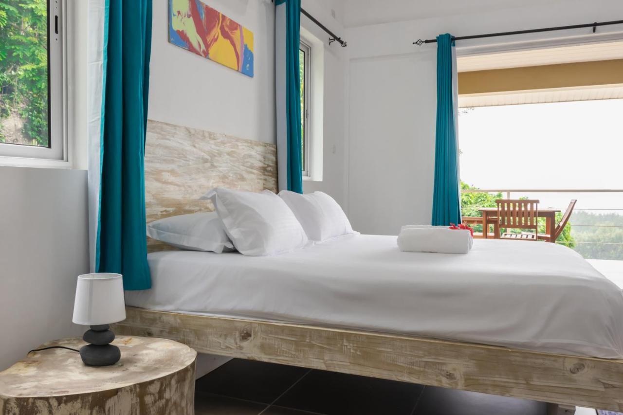 Auguste Holiday Residence Anse Etoile エクステリア 写真