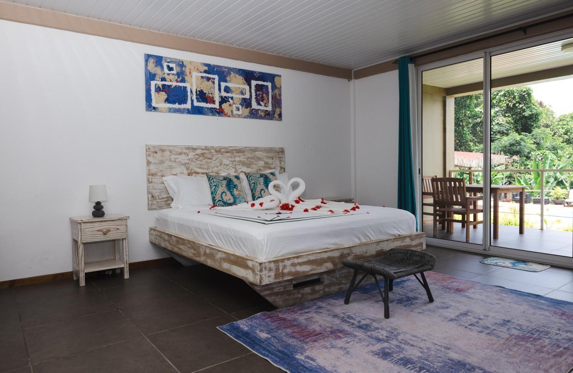 Auguste Holiday Residence Anse Etoile エクステリア 写真