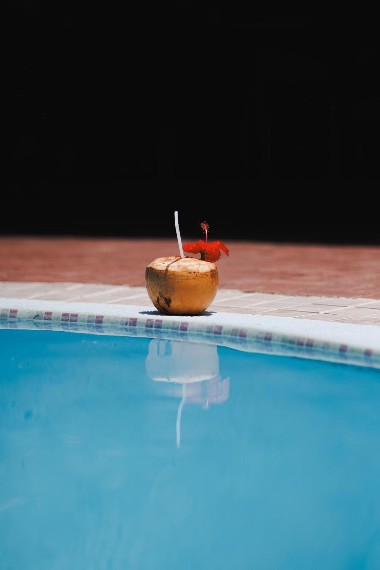 Auguste Holiday Residence Anse Etoile エクステリア 写真
