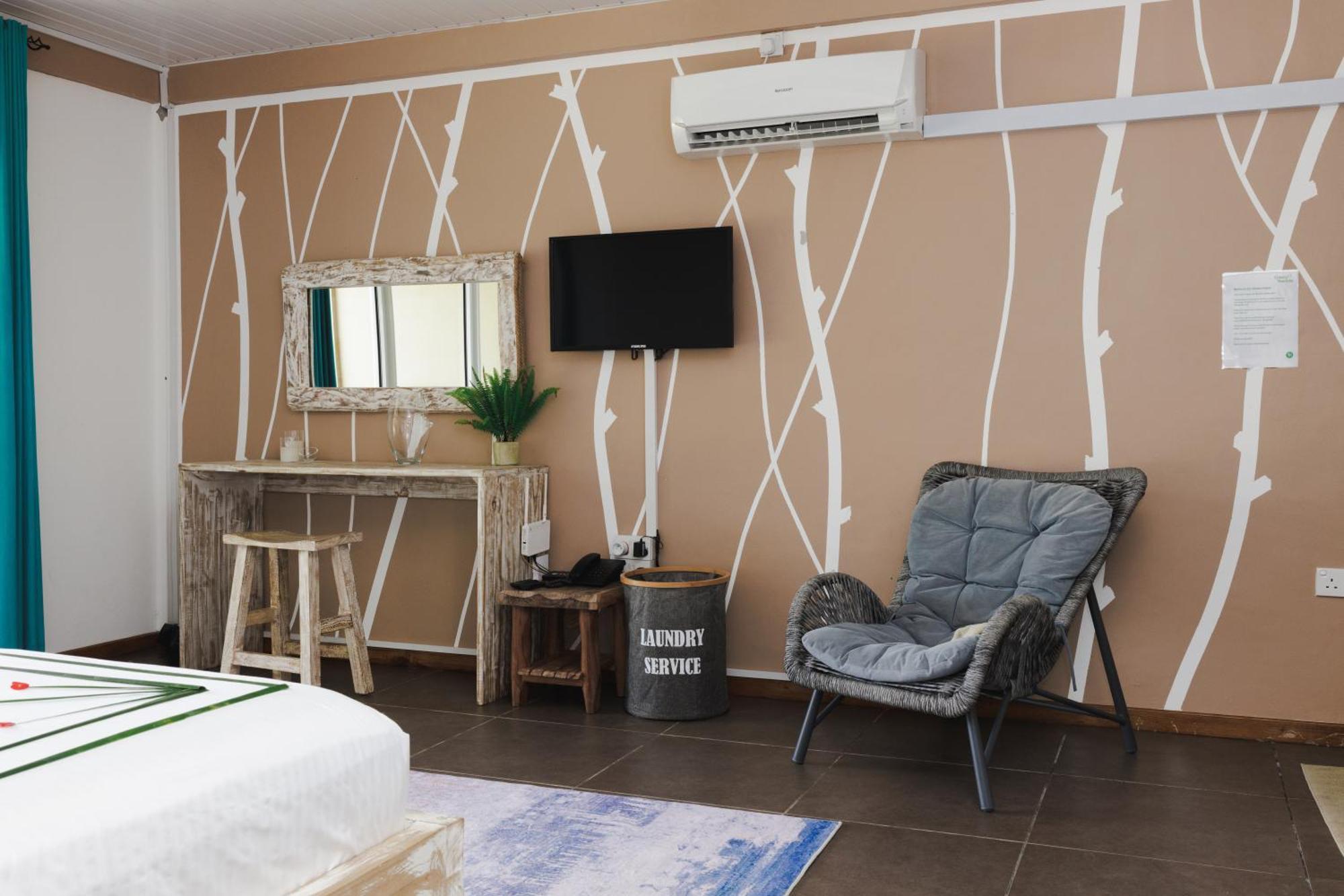 Auguste Holiday Residence Anse Etoile エクステリア 写真