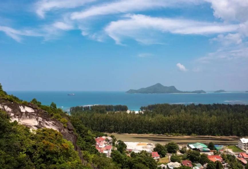 Auguste Holiday Residence Anse Etoile エクステリア 写真